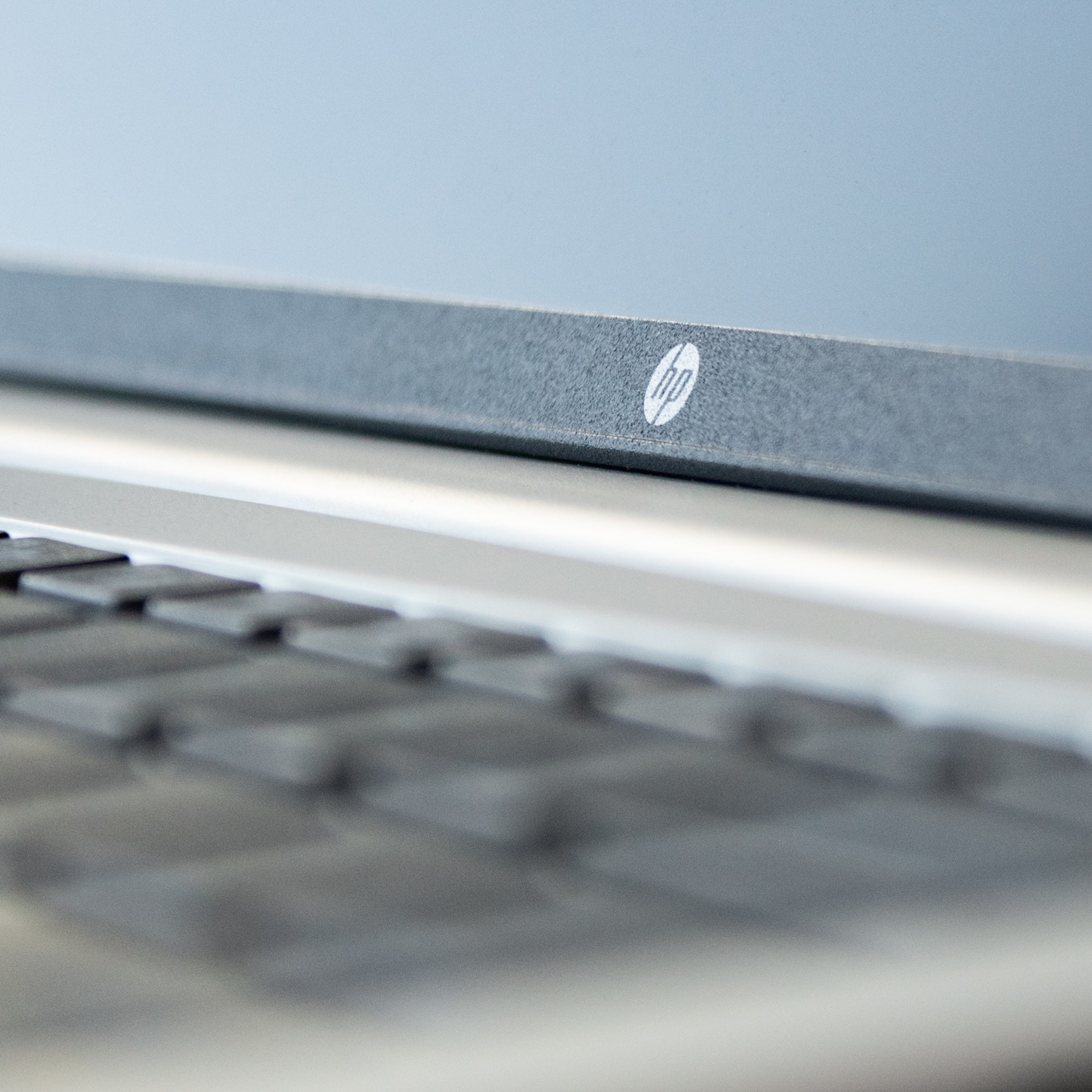 Het logo op een HP Laptop